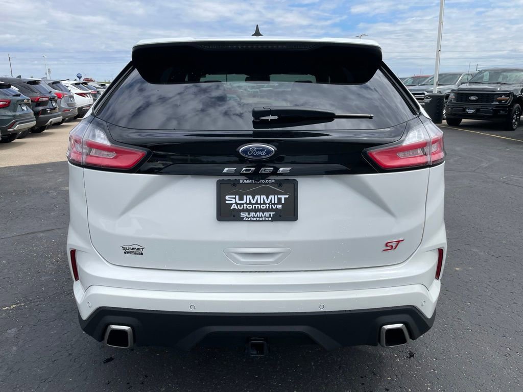 Used 2023 Ford Edge ST w/ Cargo Accessory Package AWD/4WD image 30