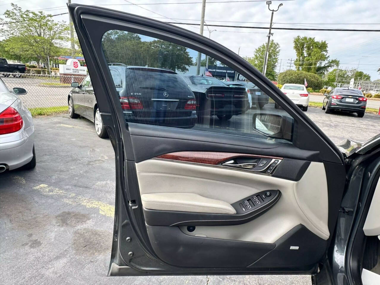 Used 2014 Cadillac CTS Luxury image 11