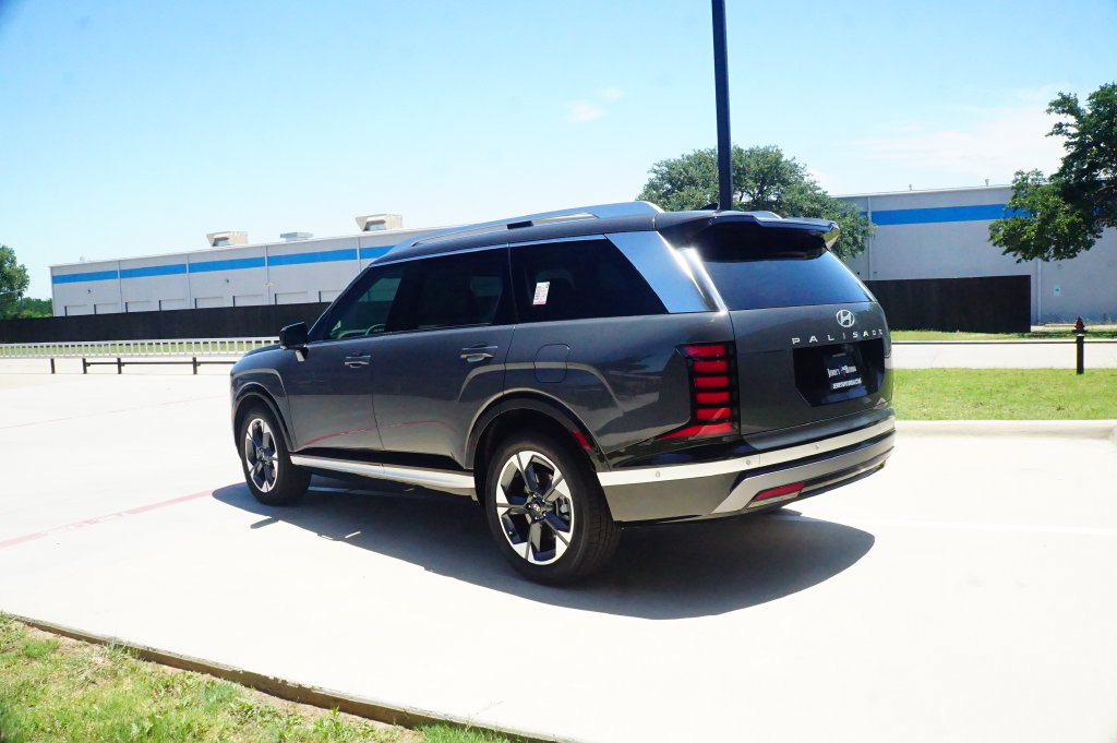 New 2026 Hyundai Palisade Limited FWD image 5