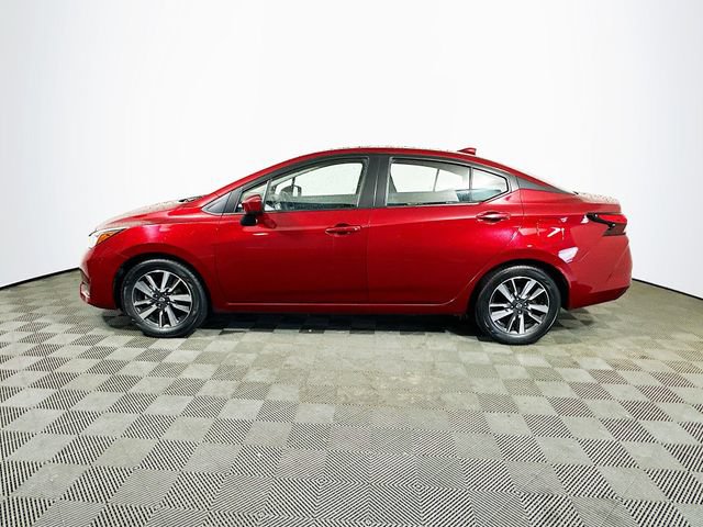 Used 2024 Nissan Versa SV FWD image 5