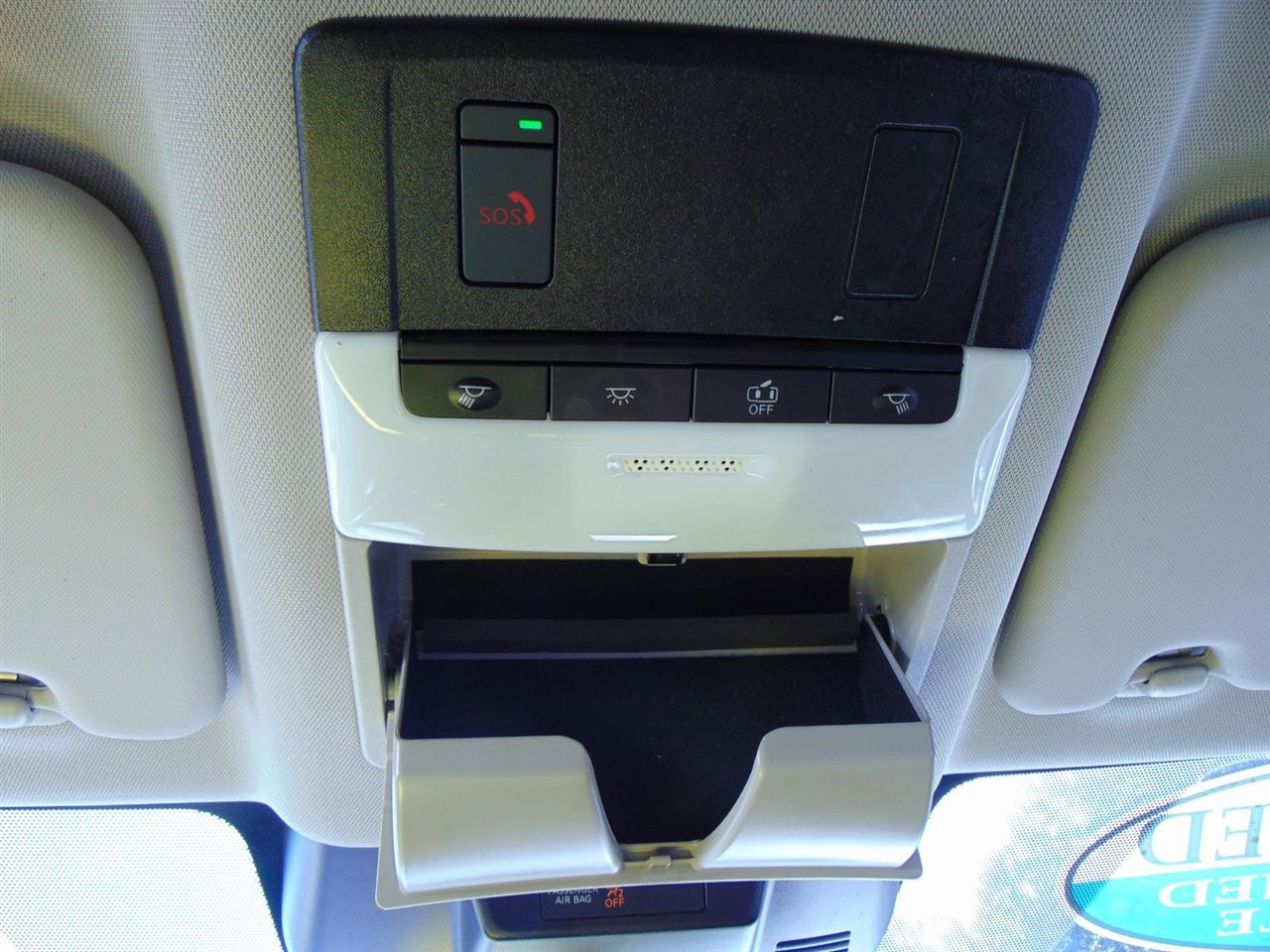 Used 2024 Nissan Rogue SV image 24