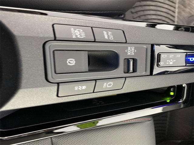 Used 2024 Toyota Prius Prime Premium image 23