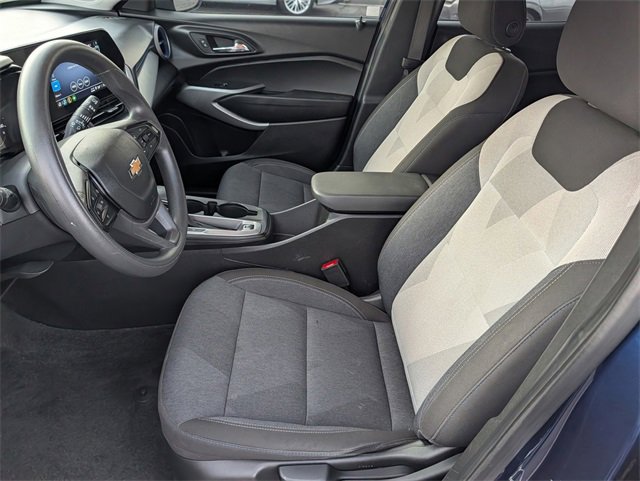 Used 2024 Chevrolet Trax LS image 10