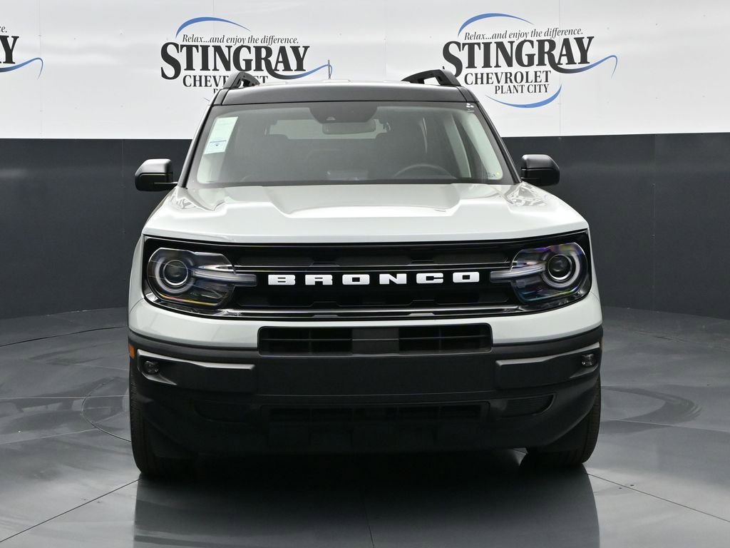 Used 2023 Ford Bronco Sport Outer Banks w/ Tech Package image 2