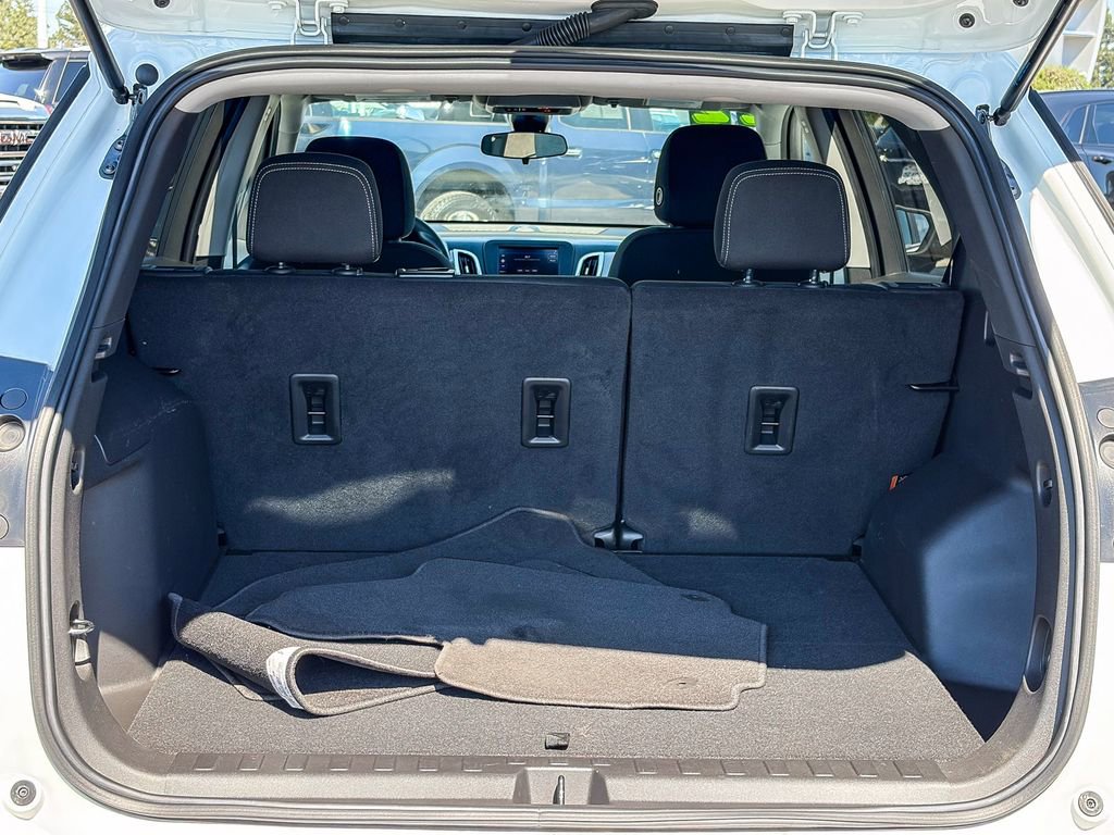 Used 2022 Chevrolet Equinox LS w/ LS Convenience Package image 54