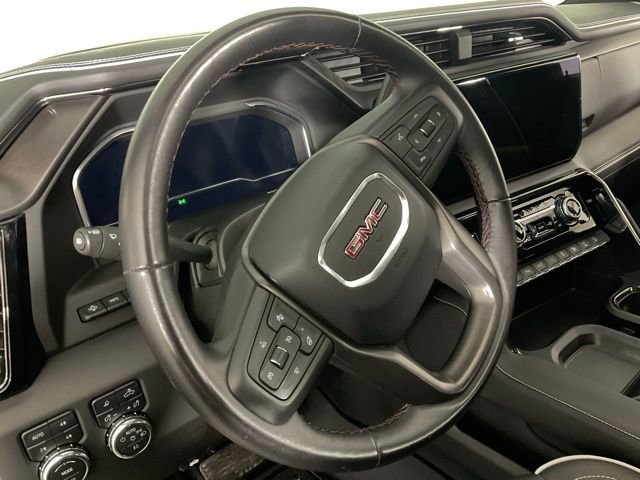 Used 2025 GMC Sierra 2500 AT4X image 24