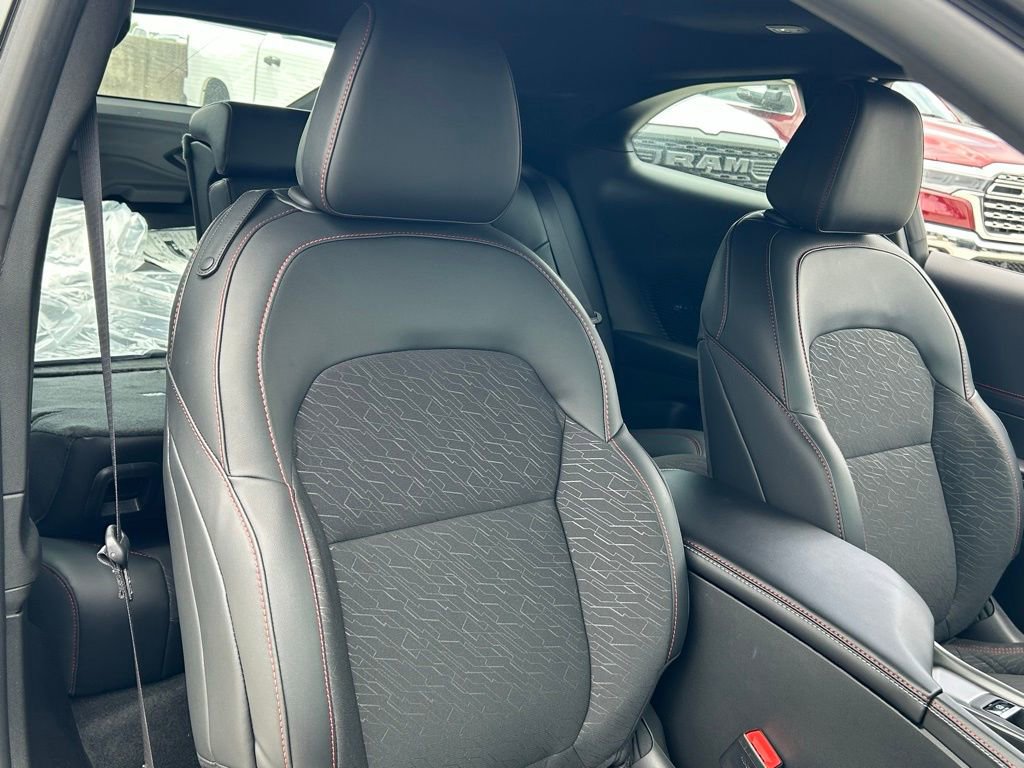 New 2025 Dodge Charger R/T w/ Quick Order Package 25M R/T image 32