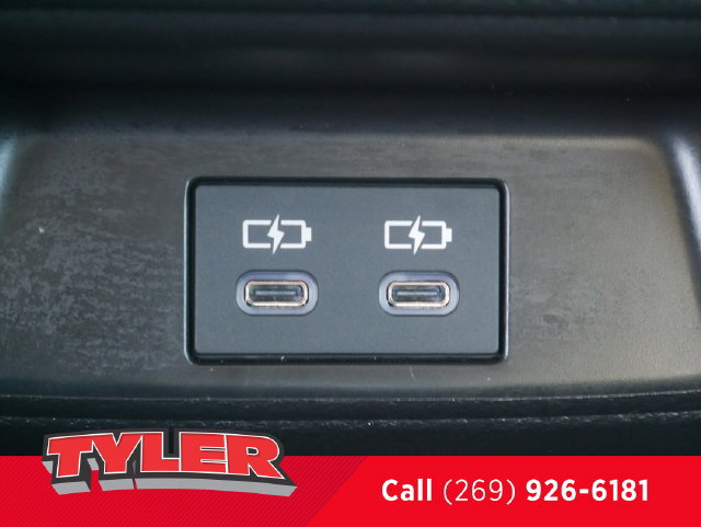 Used 2025 Toyota Corolla LE w/ LE Premium Package FWD image 41