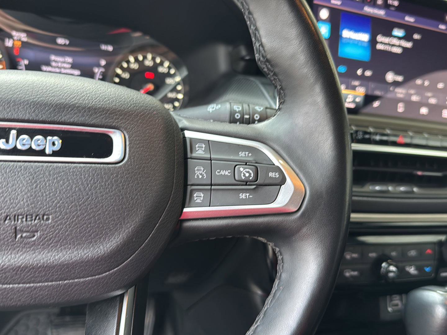 Used 2022 Jeep Compass Altitude w/ Convenience Group image 19