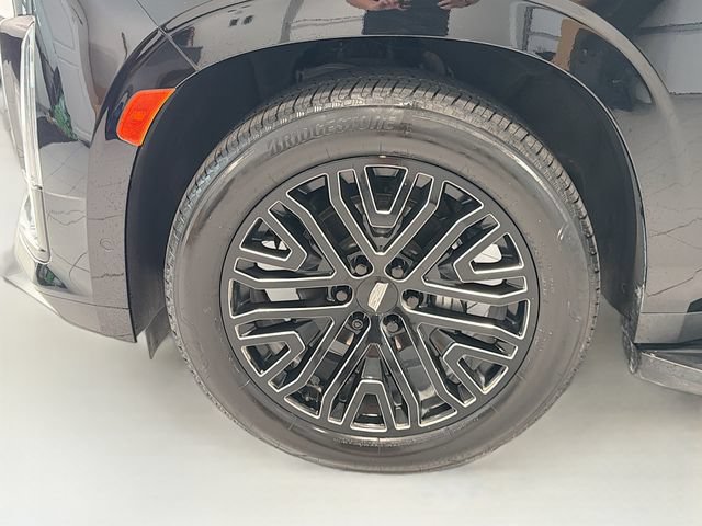 Certified 2021 Cadillac Escalade Premium Luxury Platinum AWD/4WD image 29