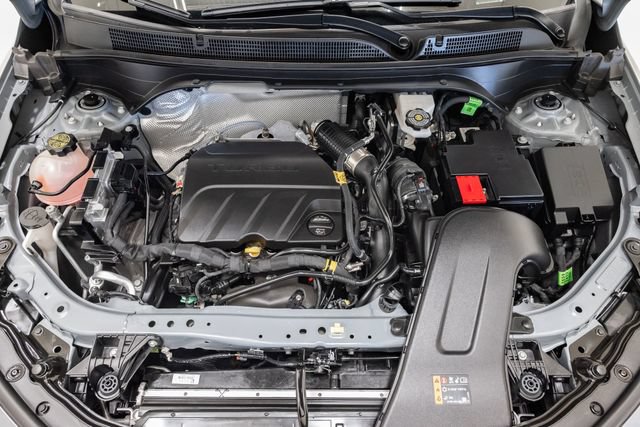 Used 2025 Buick Envista Avenir FWD image 3
