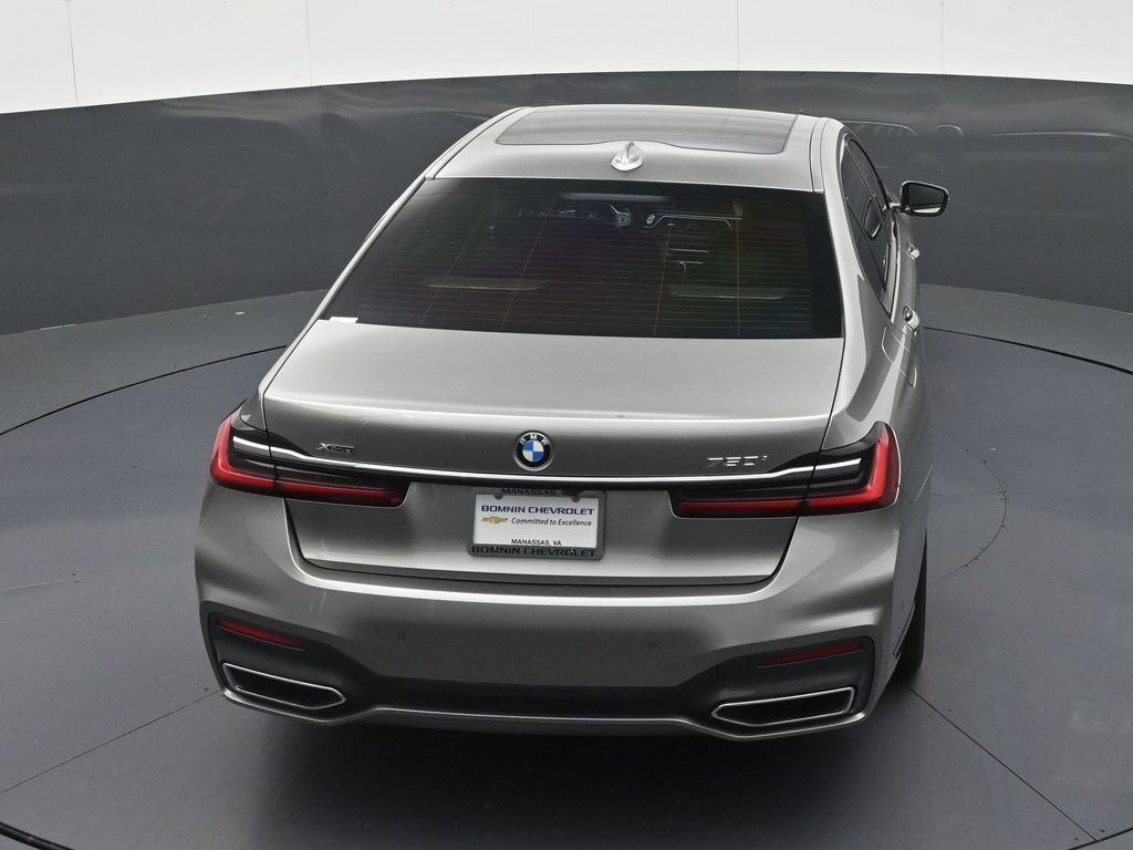 Used 2022 BMW 750i xDrive w/ M Sport Package AWD/4WD image 27