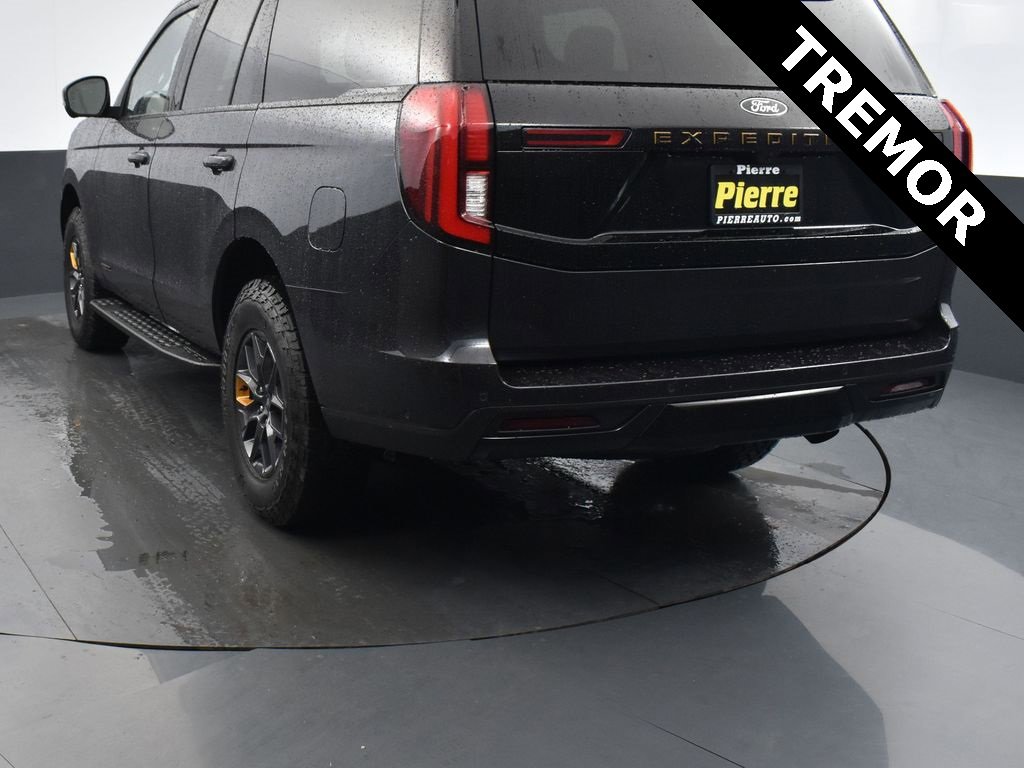 New 2025 Ford Expedition Tremor image 7