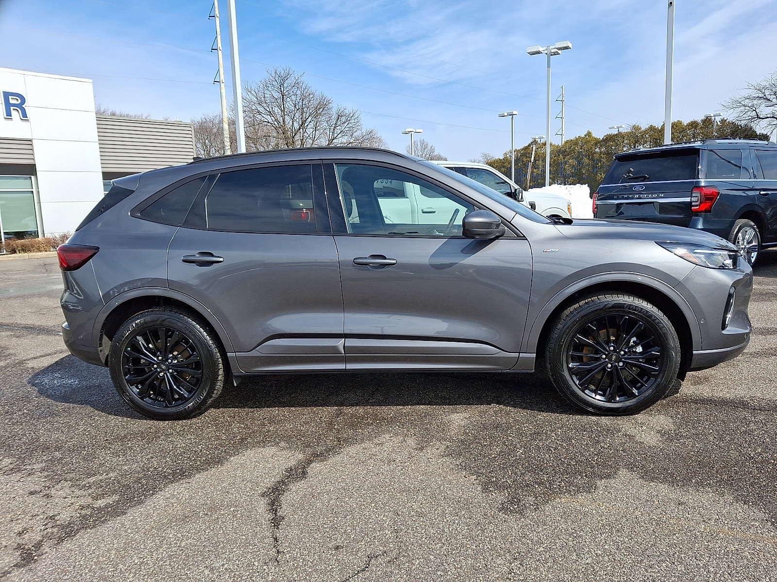 Certified 2023 Ford Escape ST-Line Elite w/ Premium Technology Package image 12