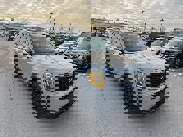Used 2022 Kia Telluride SX w/ Nightfall Edition Package image 28