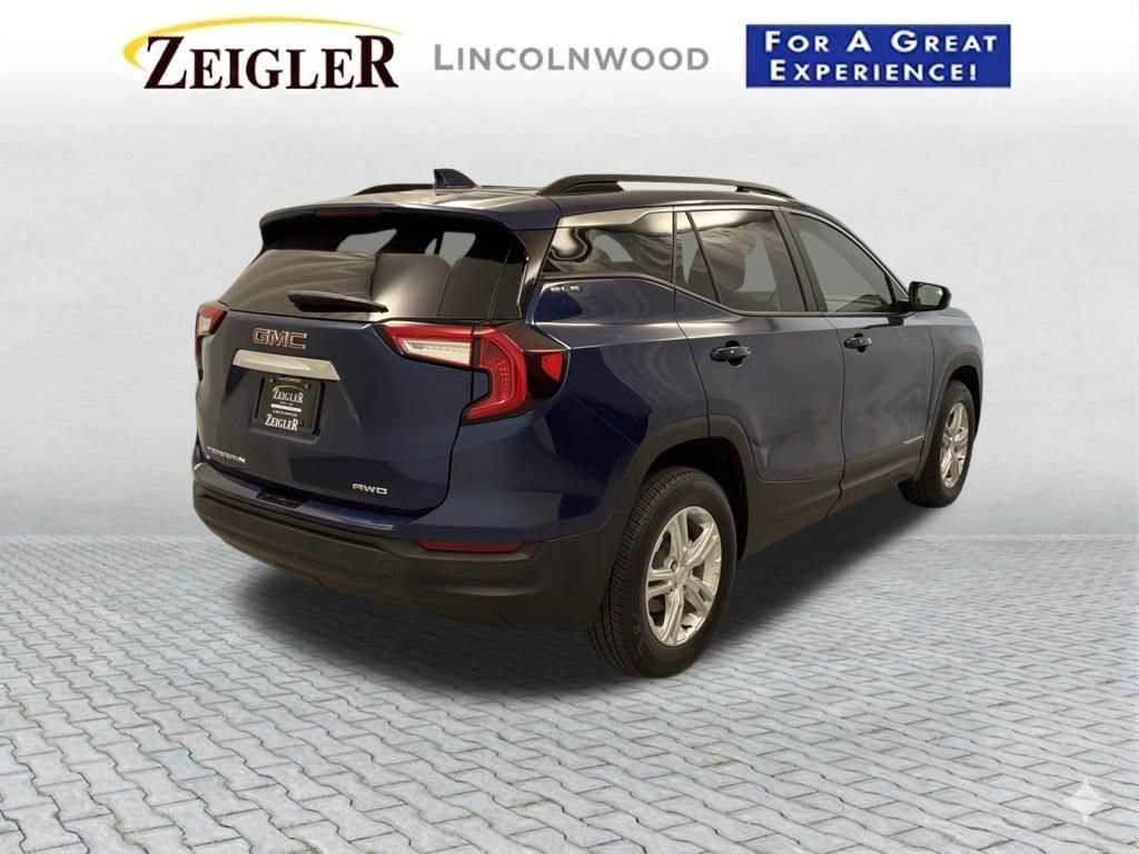 Used 2022 GMC Terrain SLE w/ Driver Convenience Package AWD/4WD image 8