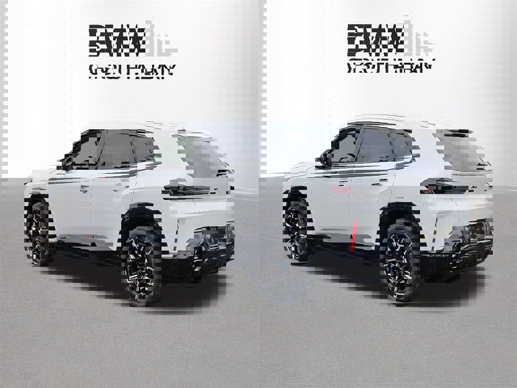 New 2026 BMW XM Label Red w/ M Driver's Package image 5