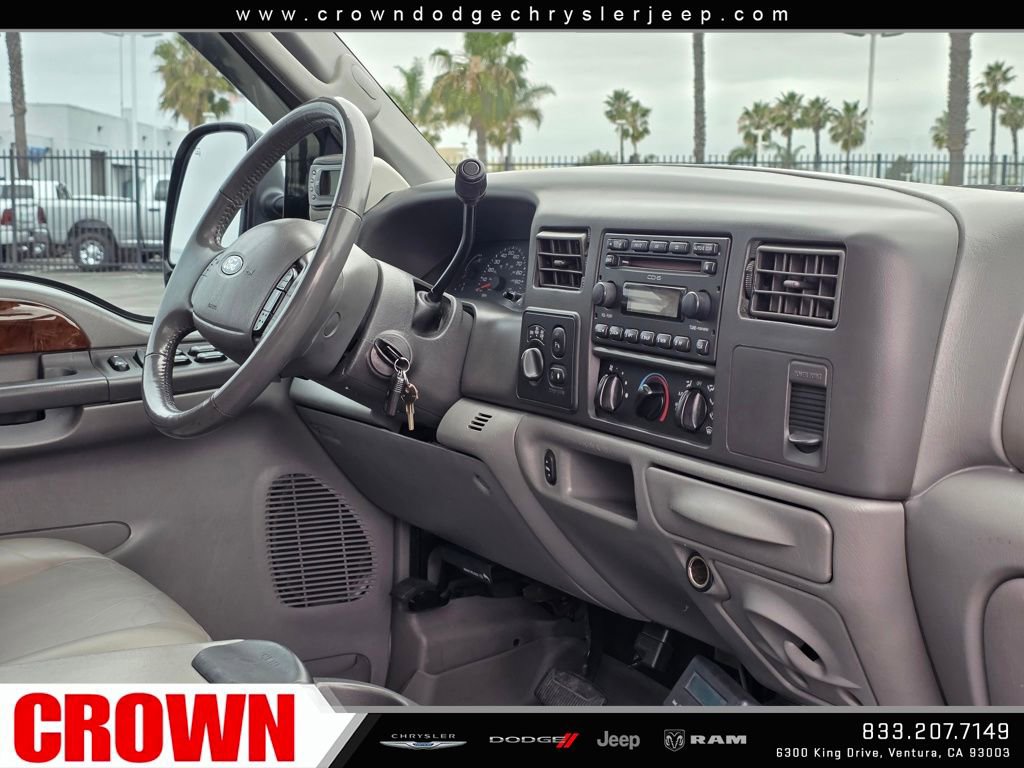 Used 2004 Ford F350 Lariat AWD/4WD image 18