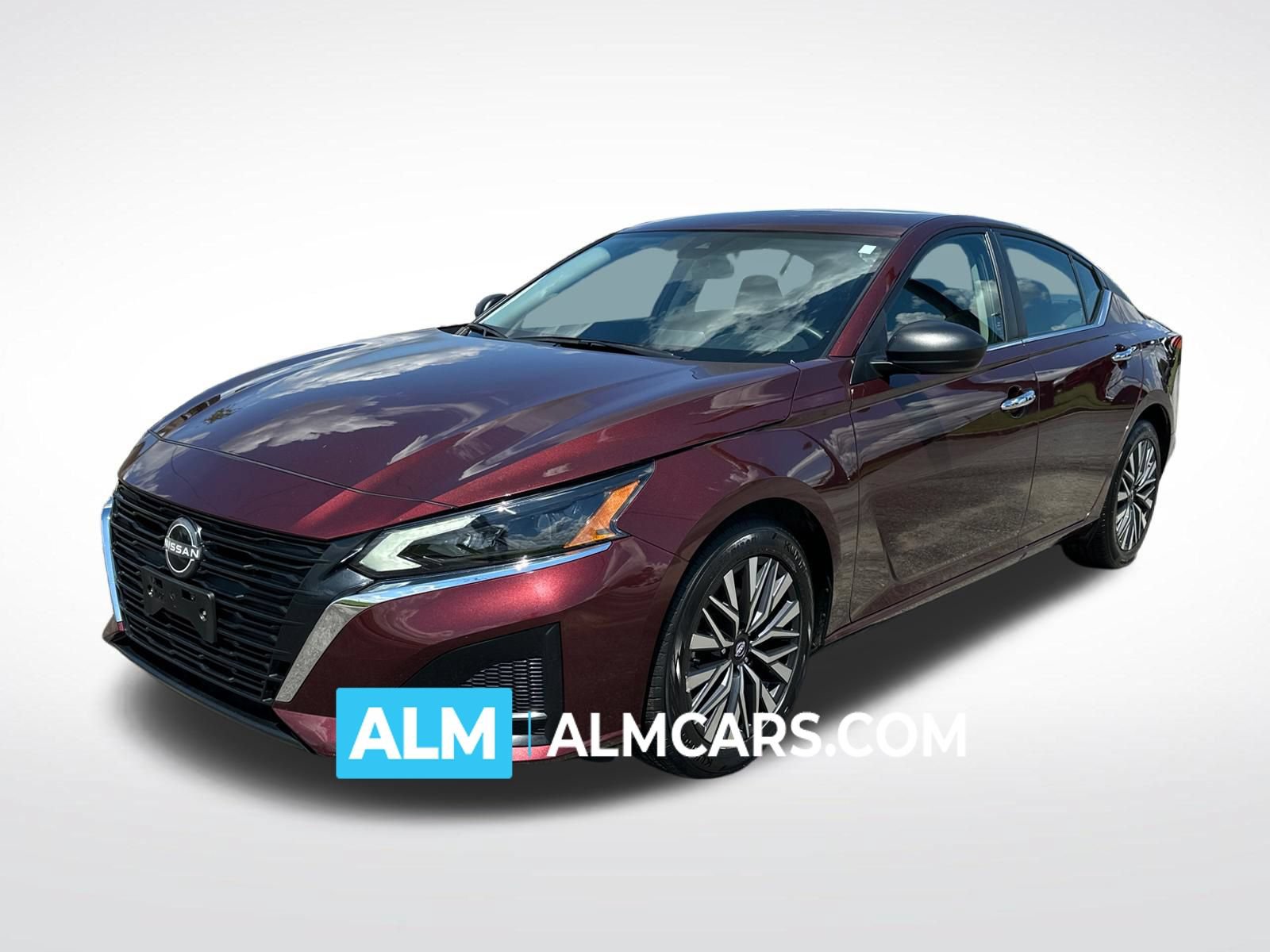 Used 2025 Nissan Altima 2.5 SV