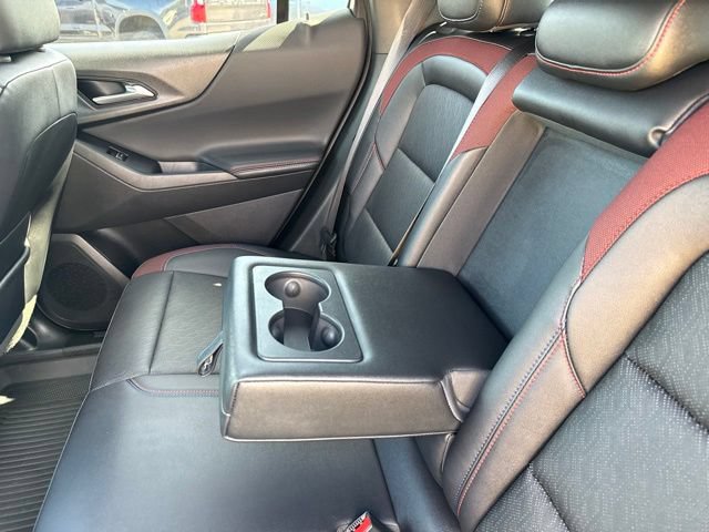 Used 2026 Chevrolet Equinox RS w/ LPO, Floor Liner Package AWD/4WD image 16