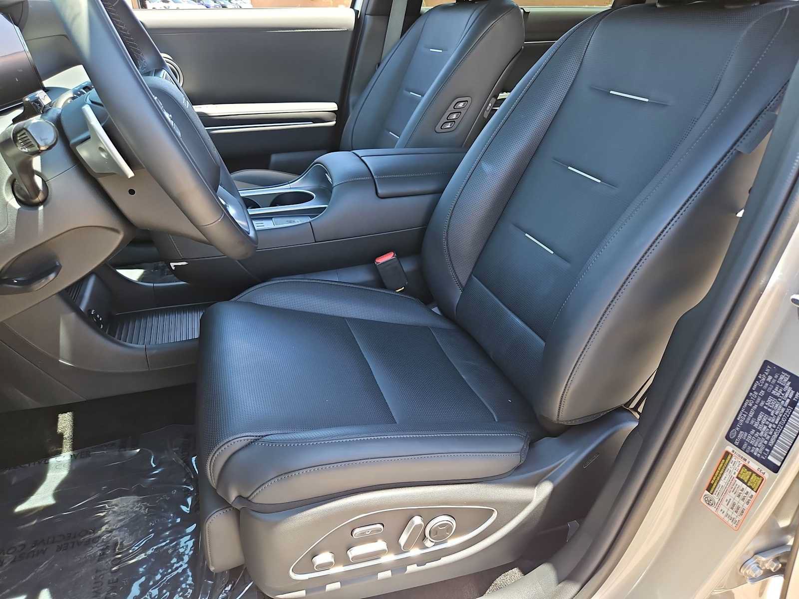 New 2026 Hyundai Palisade Calligraphy FWD image 16