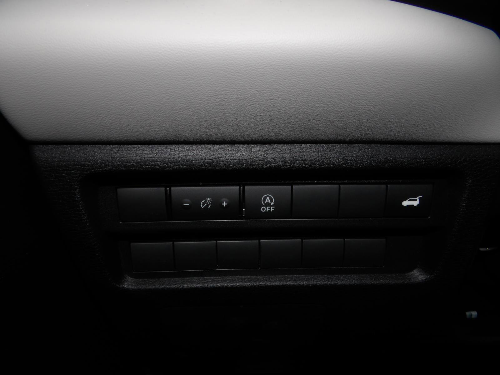 New 2026 Mitsubishi Outlander SEL AWD/4WD image 29