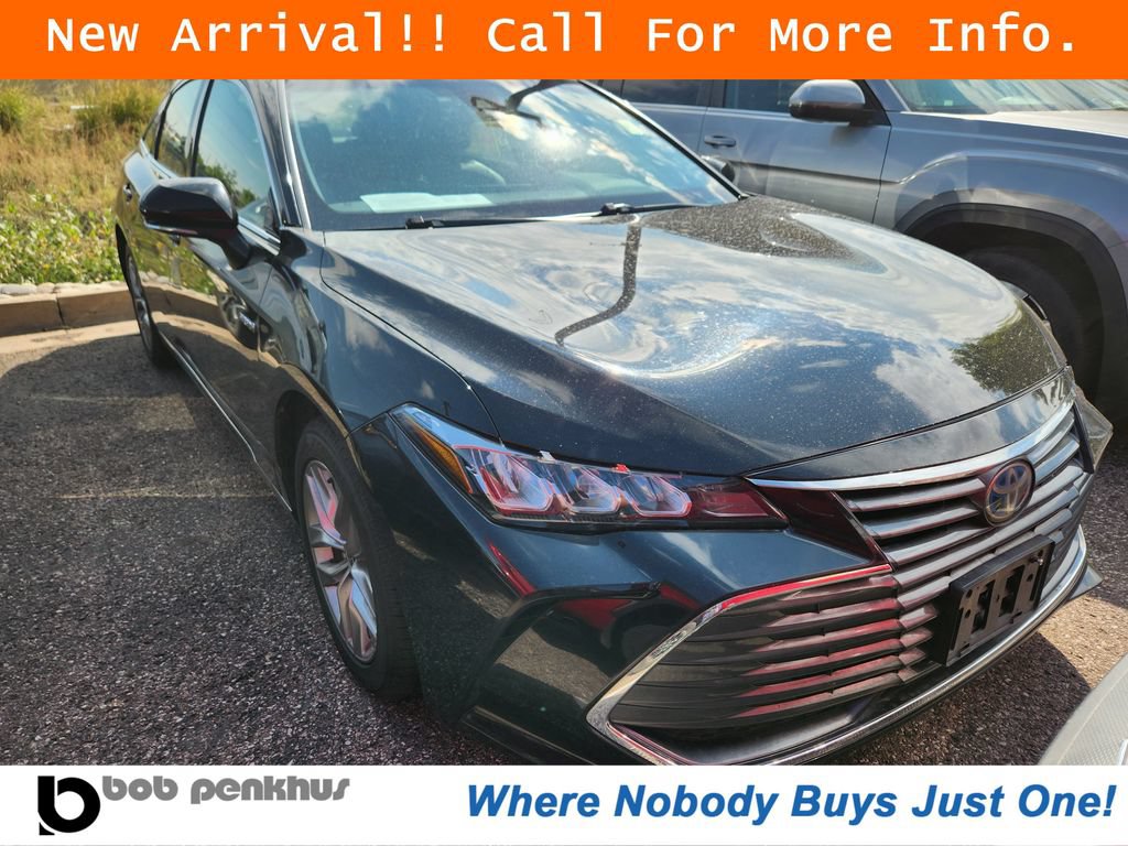 Used 2021 Toyota Avalon XLE w/ Carpet Mat Package (TMS)