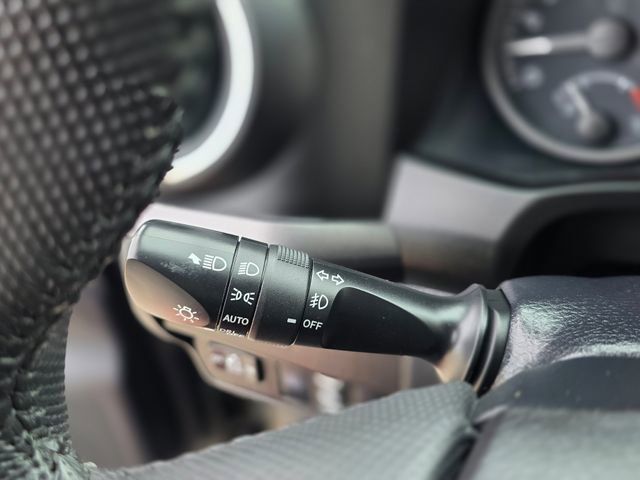 Used 2021 Toyota Tacoma TRD Sport w/ Technology Package AWD/4WD image 36