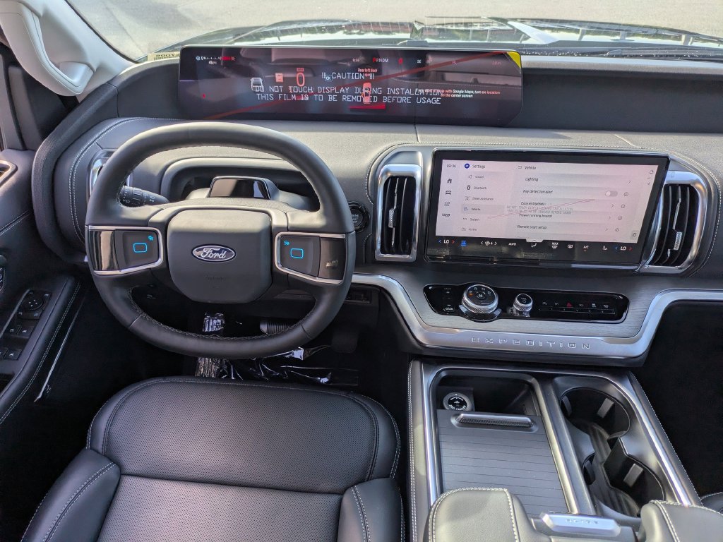 New 2027 Ford Expedition Max Platinum w/ Driver's Package RWD image 19