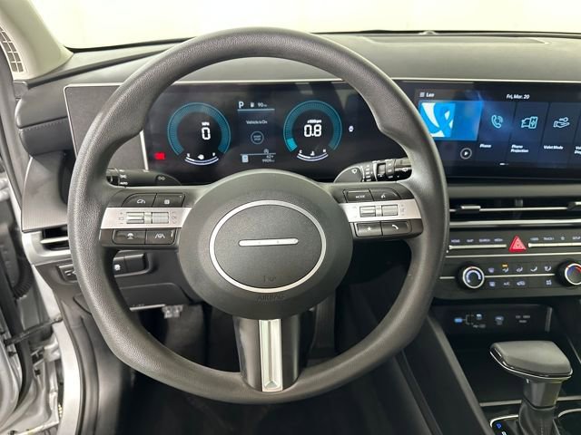Used 2025 Hyundai Tucson SE FWD image 14