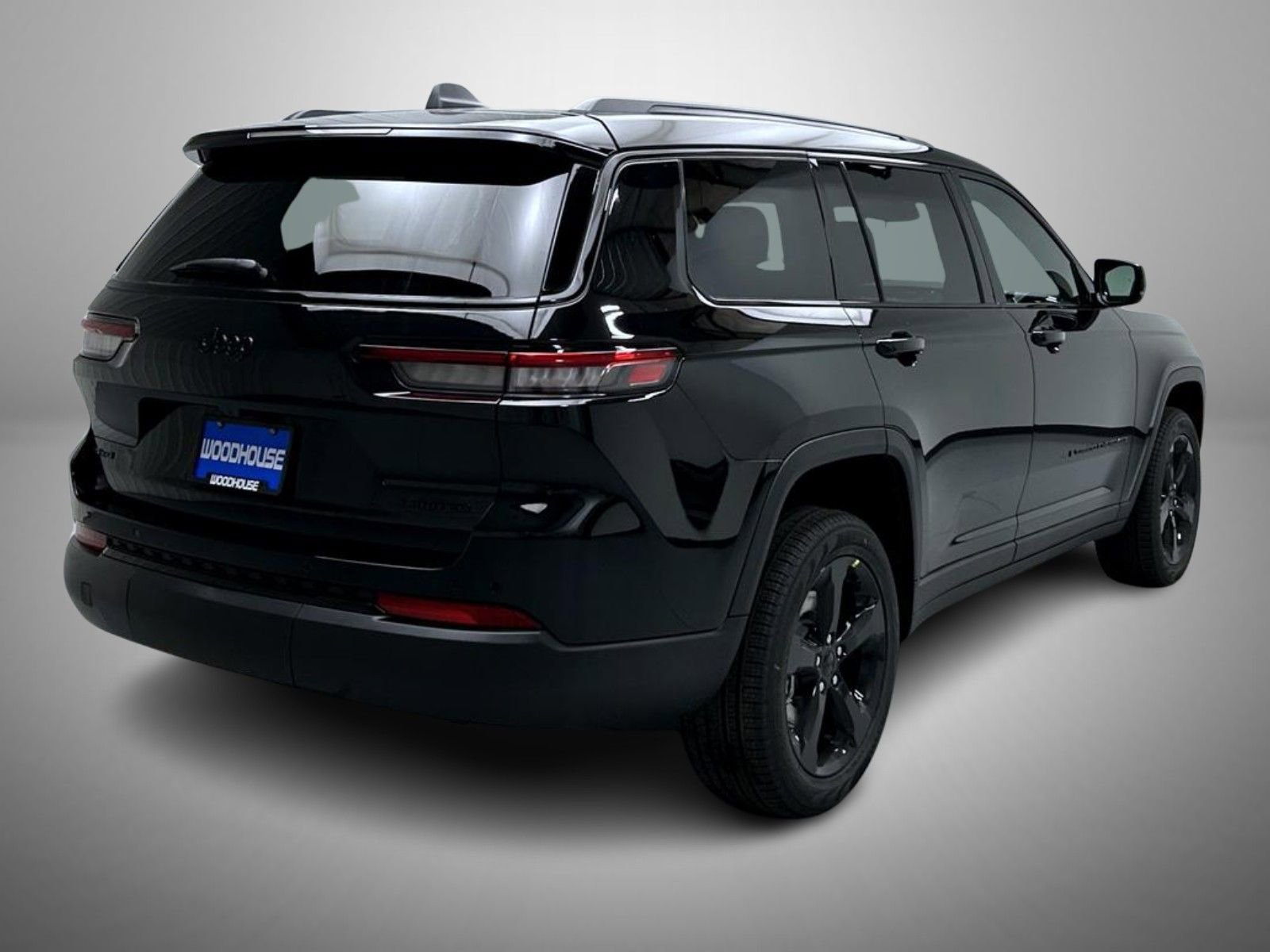 New 2025 Jeep Grand Cherokee L Limited w/ Black Appearance Package image 5
