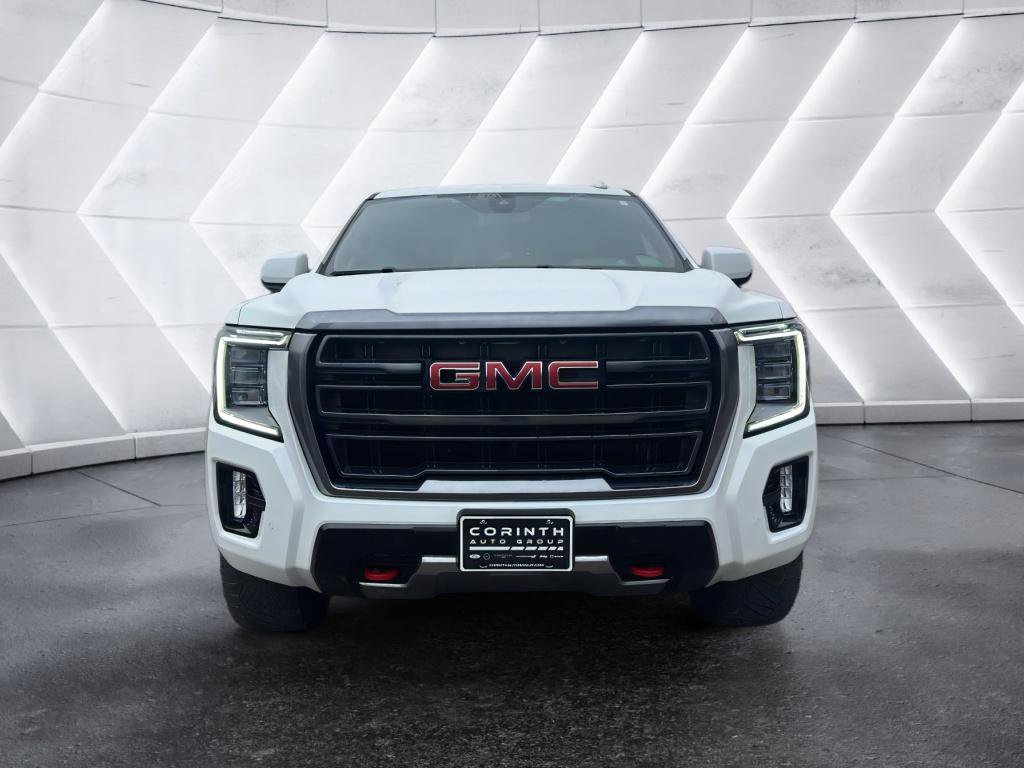 Used 2022 GMC Yukon AT4 image 2