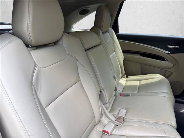 Used 2016 Acura MDX w/ Technology Package AWD/4WD image 19