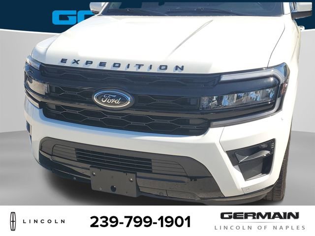 Used 2024 Ford Expedition Limited image 13