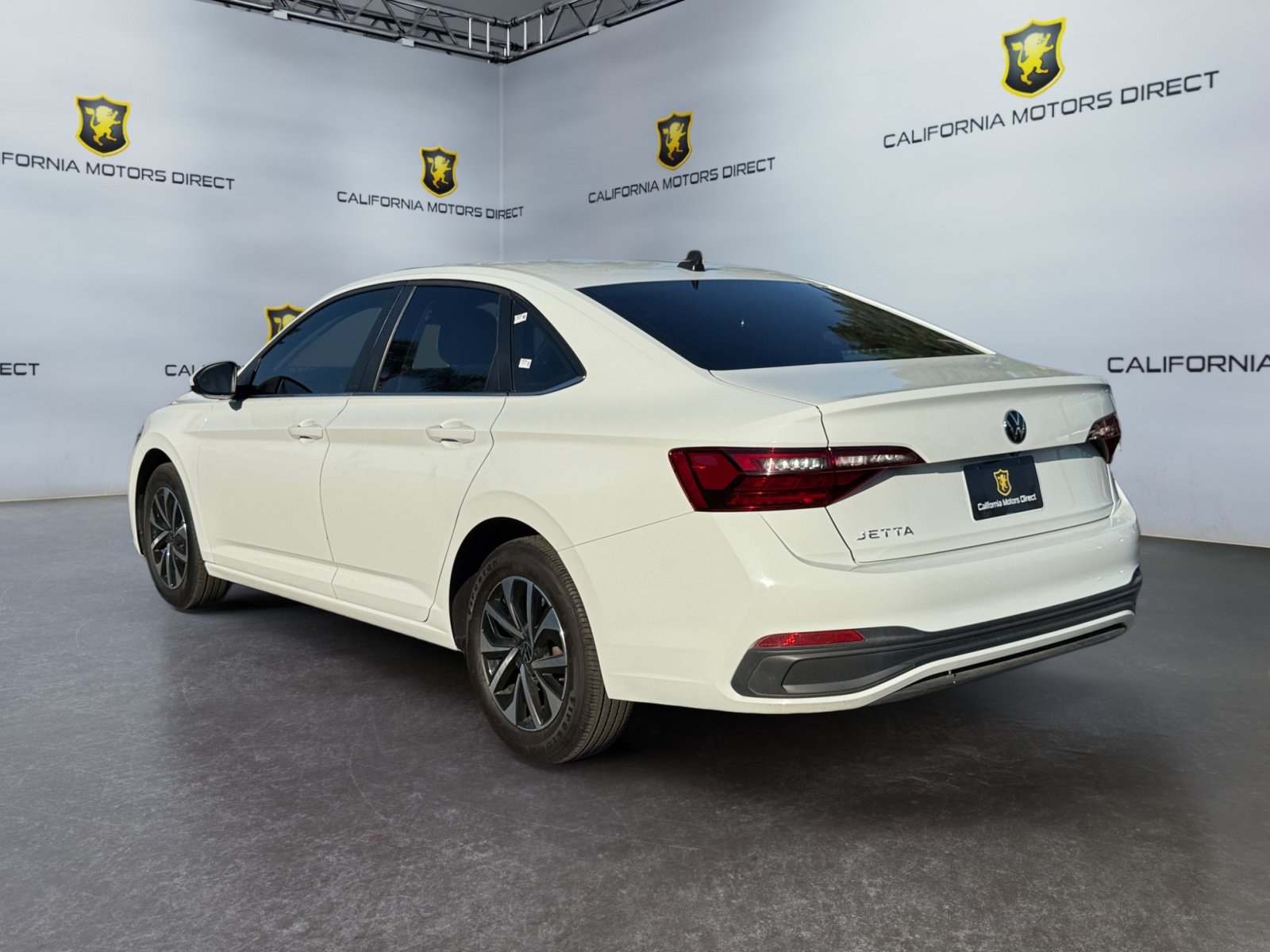 Used 2024 Volkswagen Jetta S FWD image 3