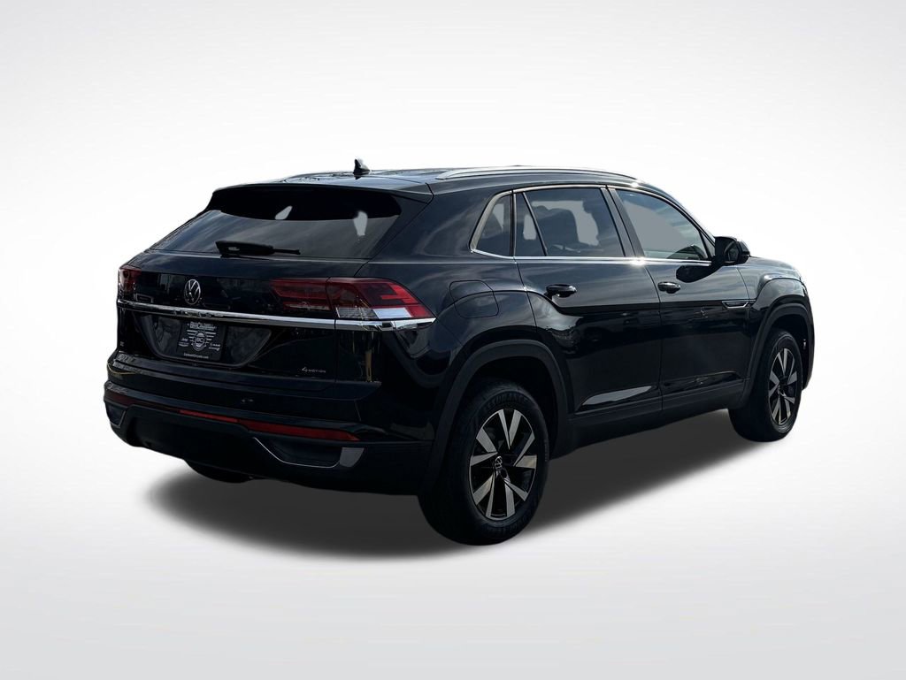 Used 2023 Volkswagen Atlas Cross Sport SE image 7