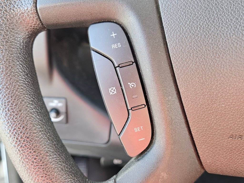 Used 2023 GMC Savana 2500 w/ Driver Convenience Package image 25