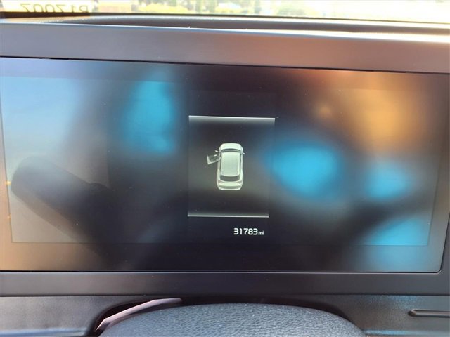 Used 2024 Kia Sportage LX image 14