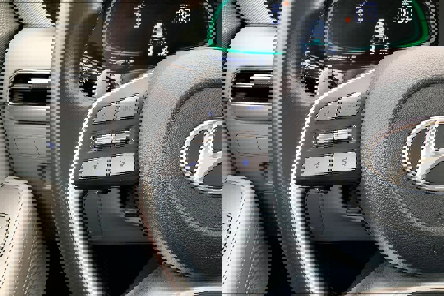 Used 2025 Hyundai Palisade SEL image 24