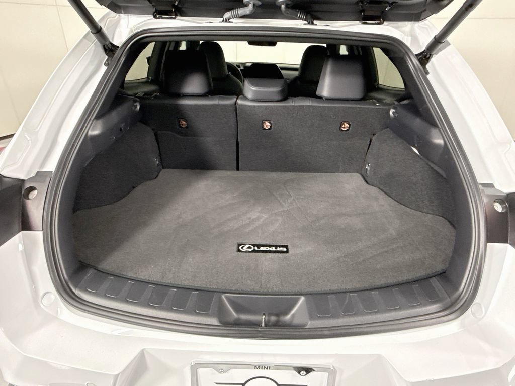 Used 2024 Lexus UX 250h F Sport FWD image 28