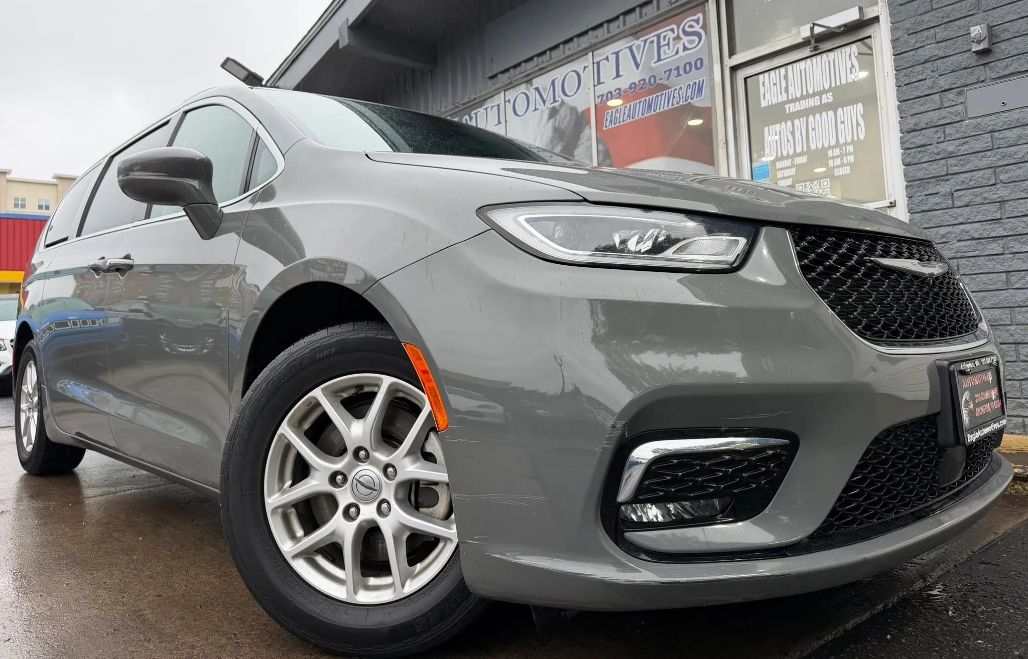 Used 2022 Chrysler Pacifica Touring-L