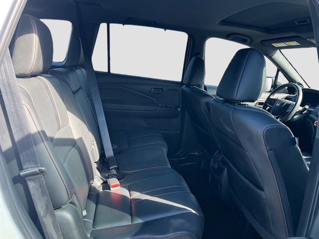 Used 2023 Honda Passport TrailSport image 29
