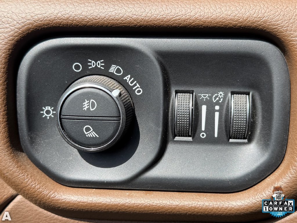 Used 2022 RAM 2500 Laramie AWD/4WD image 8