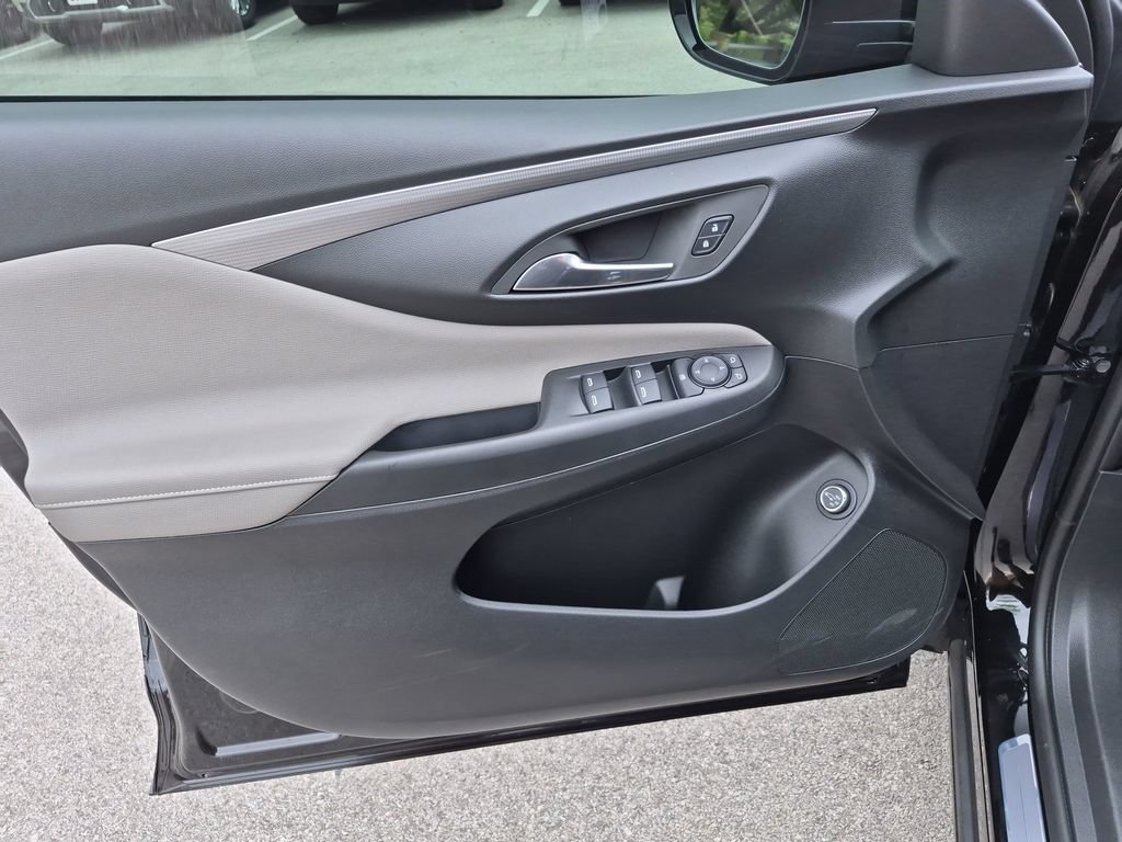 New 2026 Buick Envista Sport Touring FWD image 18