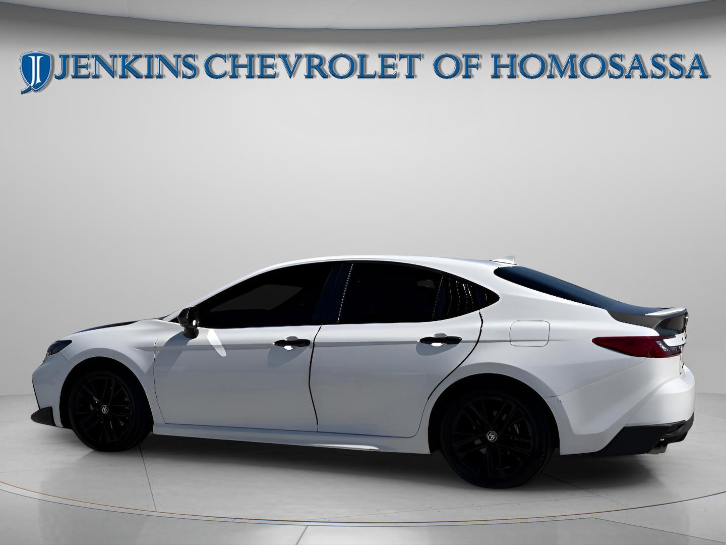 Used 2025 Toyota Camry SE w/ Convenience Package image 8