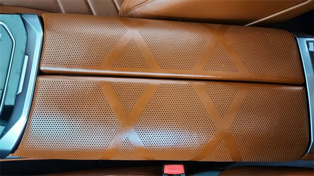 Used 2023 BMW i7 xDrive60 image 51