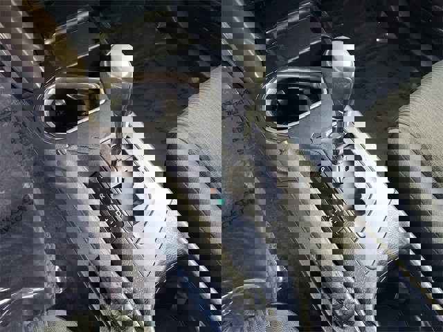 Used 2018 Toyota RAV4 LE w/ Carpet Mat Package image 26