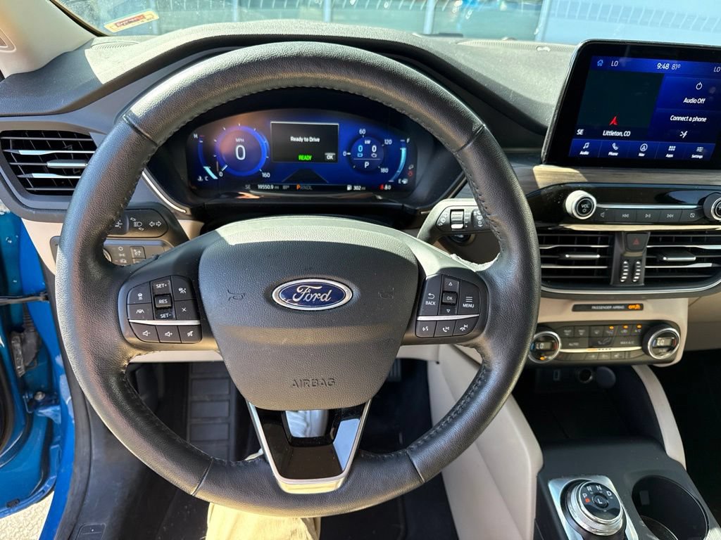 Used 2020 Ford Escape Titanium AWD/4WD image 7