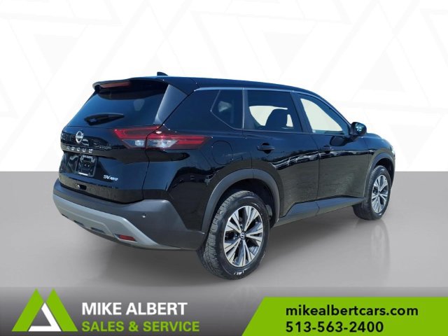 Used 2023 Nissan Rogue SV AWD/4WD image 7