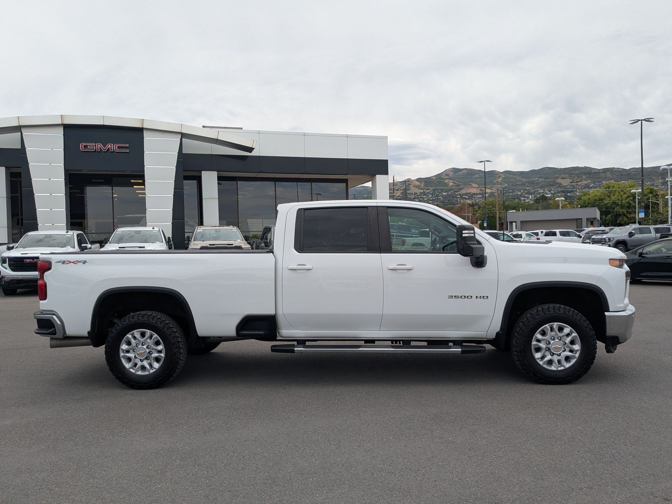 Certified 2023 Chevrolet Silverado 3500 LT w/ All Star Edition AWD/4WD image 7